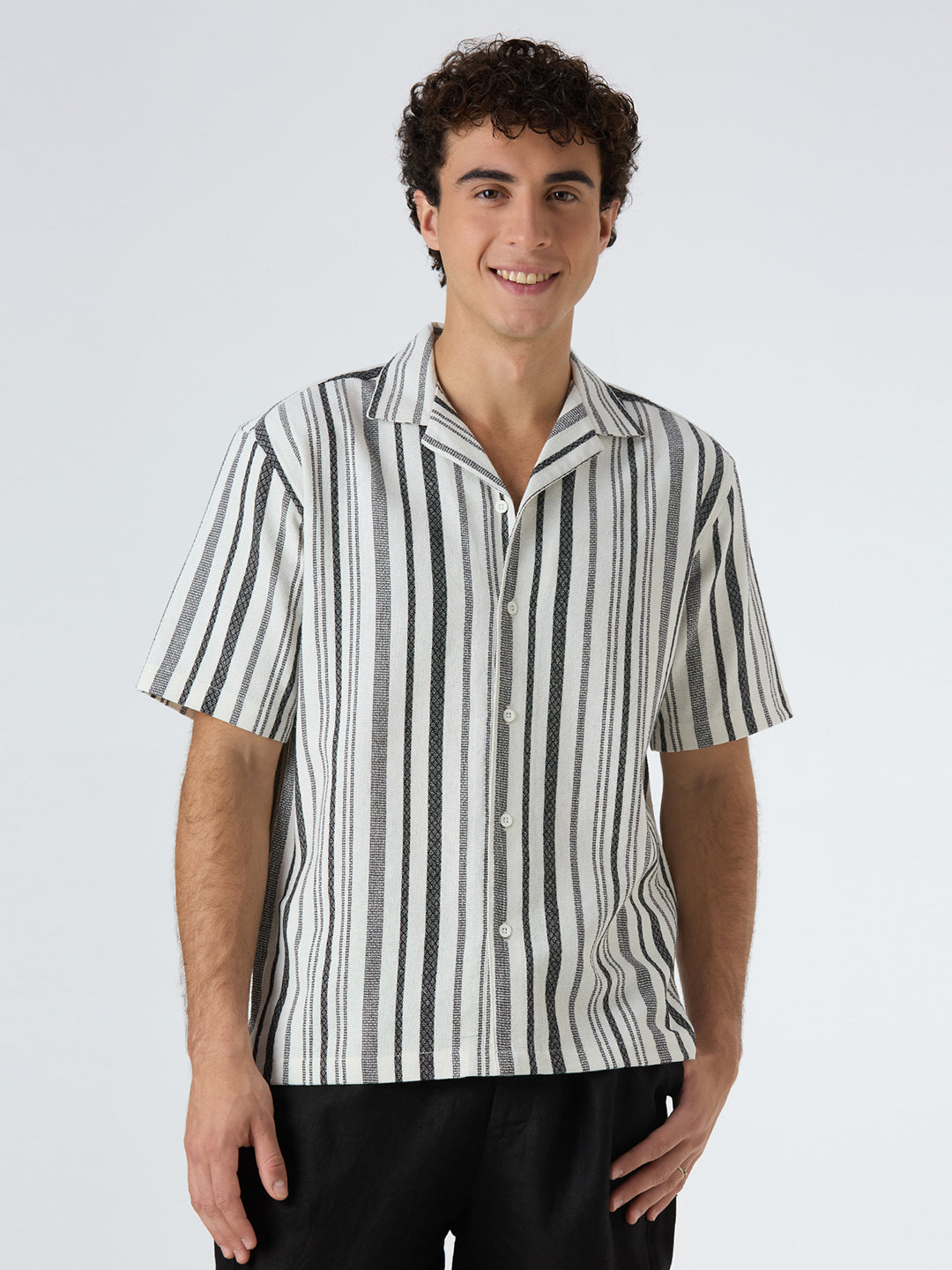 Dash Striped Shirt Black