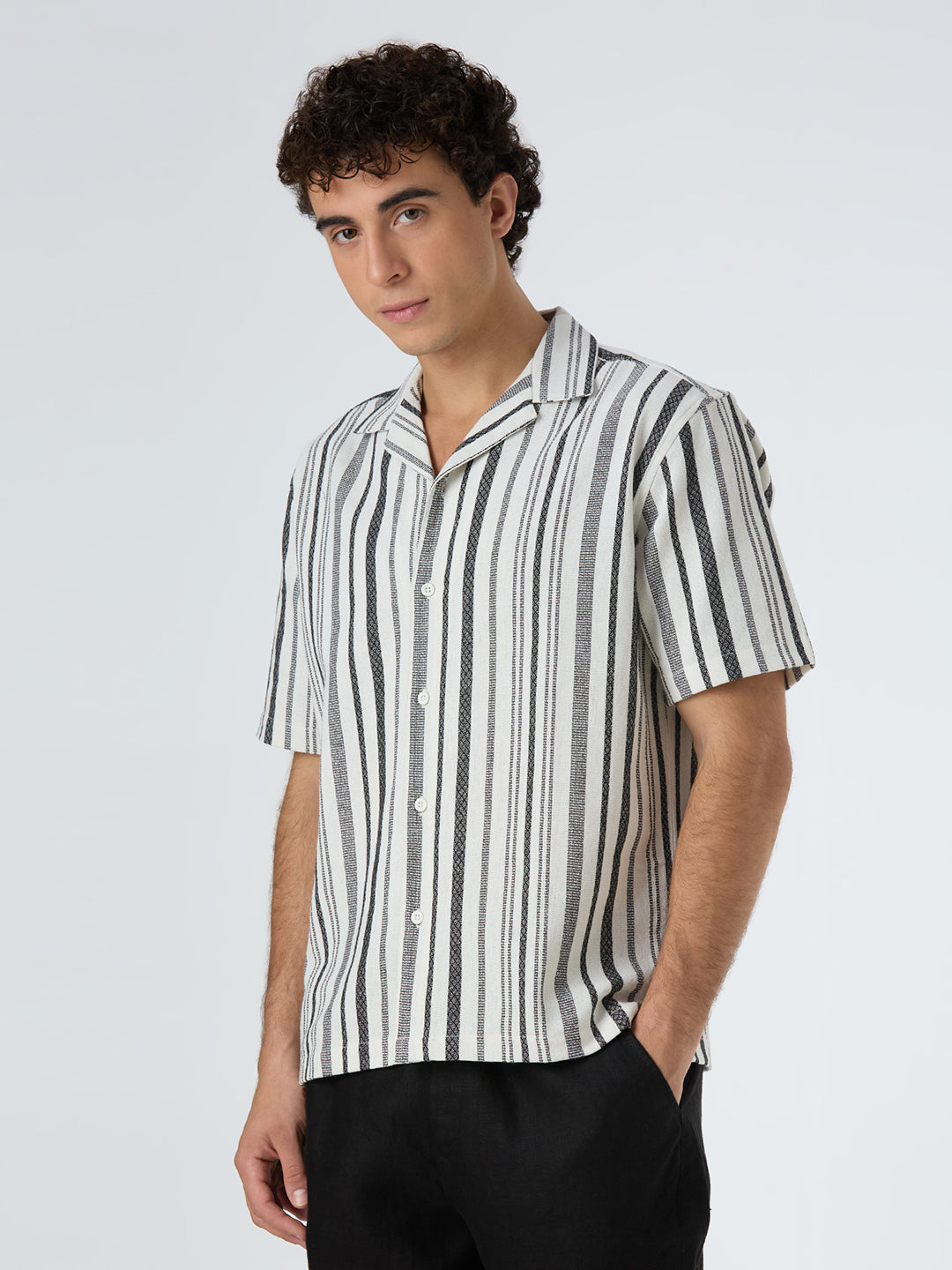 Dash Striped Shirt Black