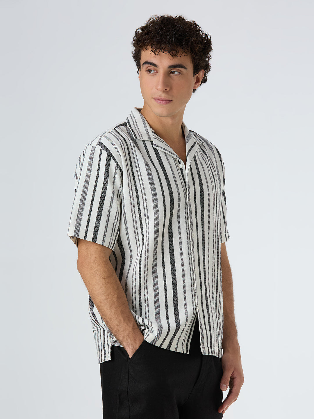 Dash Striped Shirt Black